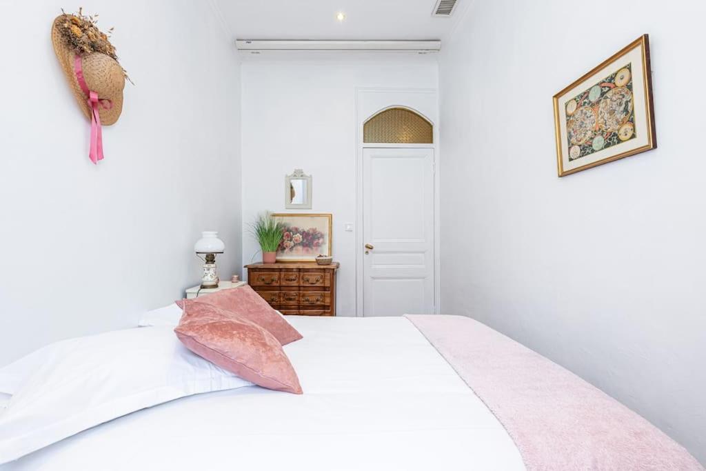 Risso - Comfortable 3 Bedrooms With Balcony Nice Eksteriør billede