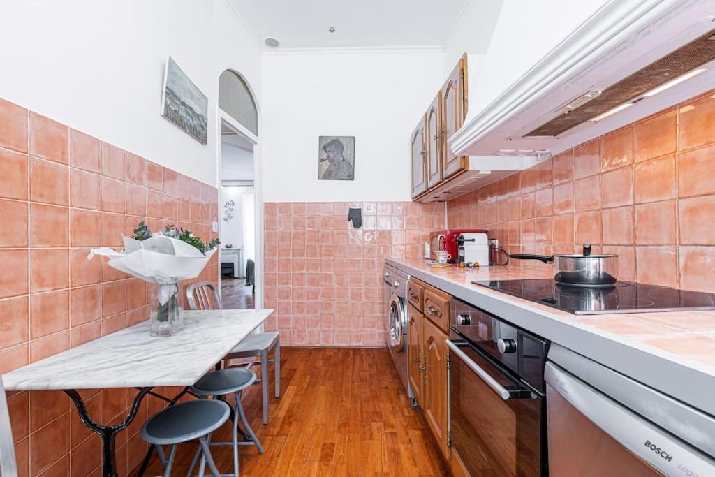 Risso - Comfortable 3 Bedrooms With Balcony Nice Eksteriør billede