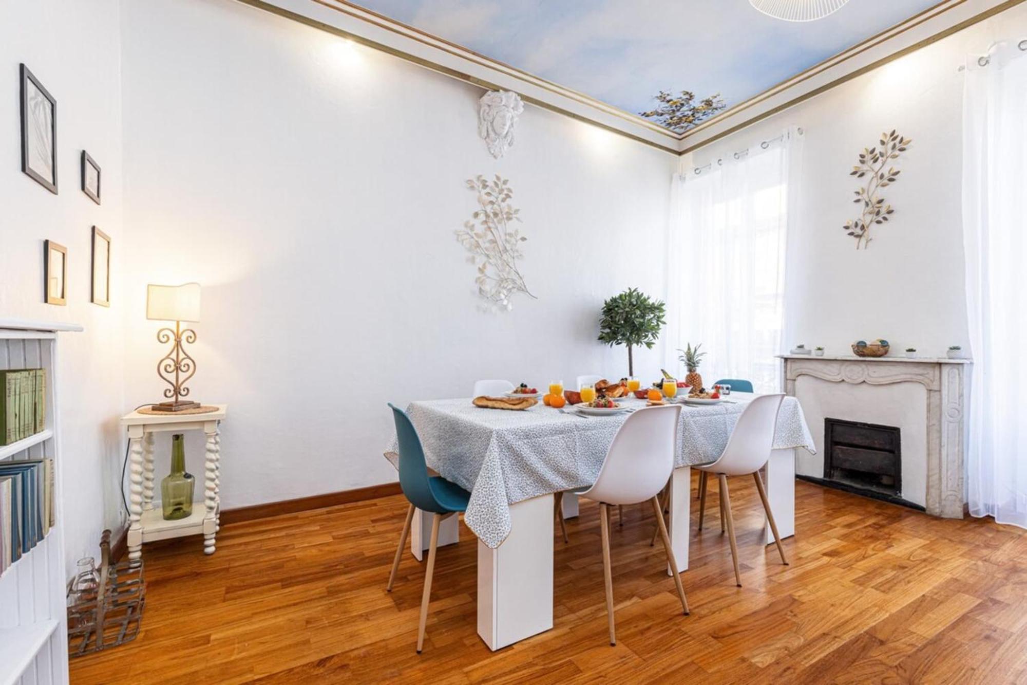 Risso - Comfortable 3 Bedrooms With Balcony Nice Eksteriør billede